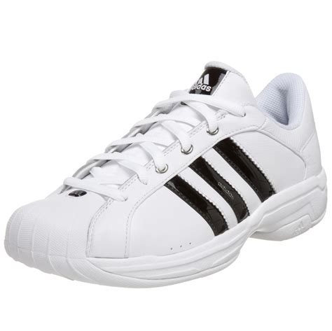 Adidas basketball superstar